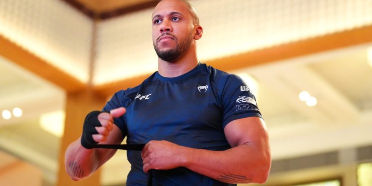 Ciryl Gane says he can finish Alex Pereira on the ground when not committing to ‘100%’ striking match