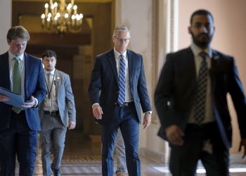 Oklahoma man charged with making death threats against John Thune