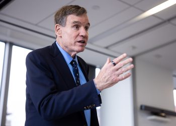 Spy-law extension at risk after Senate votes against launching debate