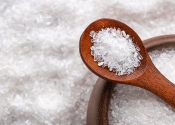 4 Epsom salt uses around the house (and 7 ways to never use it)