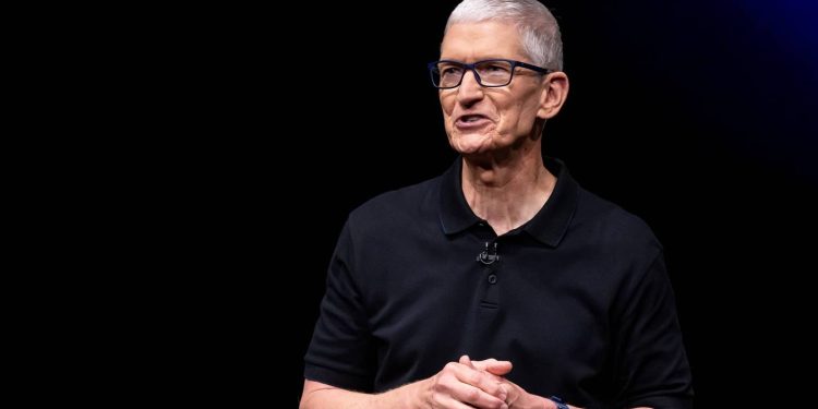 Apple’s foldable iPhone remains on track for September debut