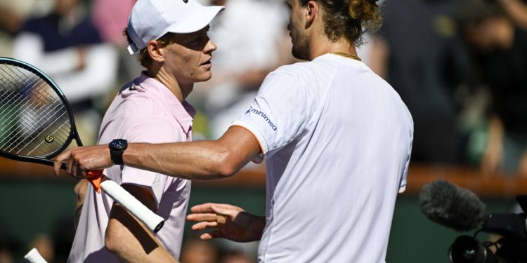 “Doesn’t Let You Breathe”: Alexander Zverev Makes Honest Jannik Sinner Admission After French Open Glory