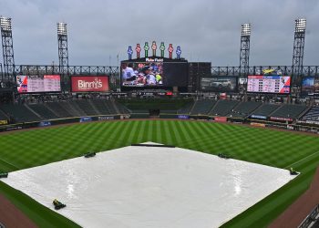 Braves vs. White Sox start time: Rain delay updates from Chicago
