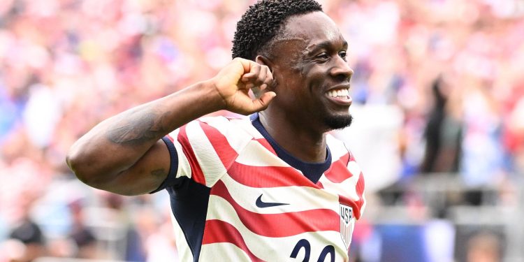 Why does Folarin Balogun play for the USMNT? Explaining the striker’s three-country eligibility