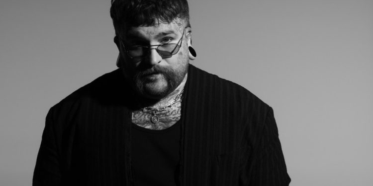 Teddy Swims Wishes He Wasn’t ‘Mr. Know It All’: Stream It Now