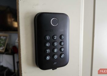 4 smart home devices that work much better on Zigbee or Thread than Wi-Fi