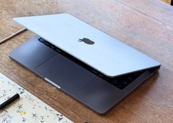 MacBook Pro Or MacBook Air: Which Apple Laptop Lasts Longer?