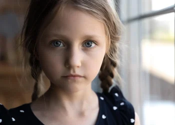 Scientists found an early depression clue hidden in children’s eyes