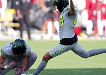 UFL kicker earns tryout with Saints