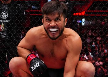 Henry Cejudo in talks to fight in boxing debut according to longtime manager