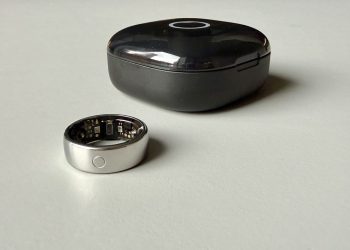 I tested the Circular Ring 2 and wanted to love it, but the software got in the way