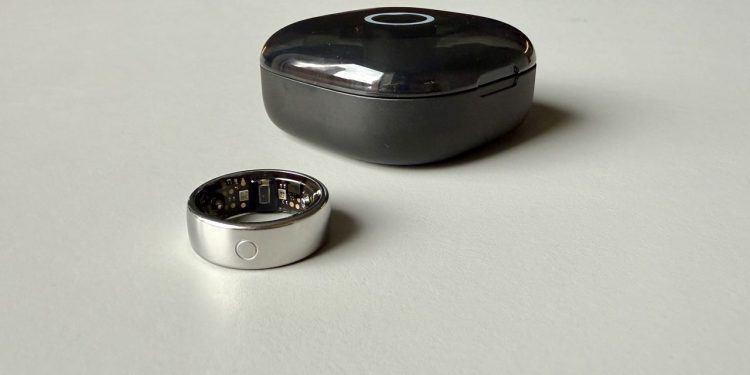 I tested the Circular Ring 2 and wanted to love it, but the software got in the way