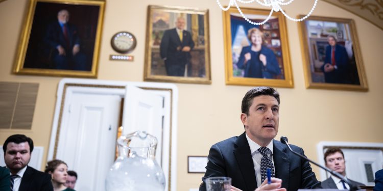 Steil pushes bill to ban lawmakers from political prediction markets