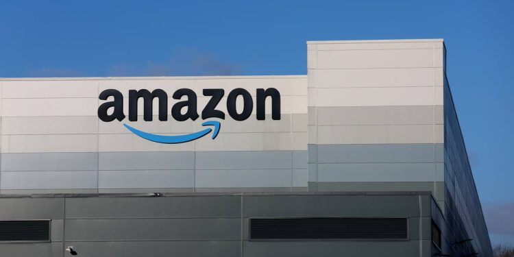 Amazon’s $325 Citizen Eco-Drive watch is now $135, and it’s more accurate than a high-end Swiss timepiece