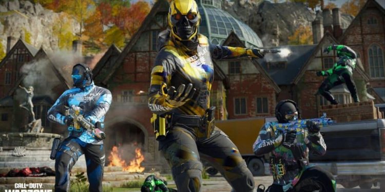 “They’ve gotta listen to the people actually playing the game”: Warzone will die if it doesn’t learn from Apex Legends and go all-in on esports