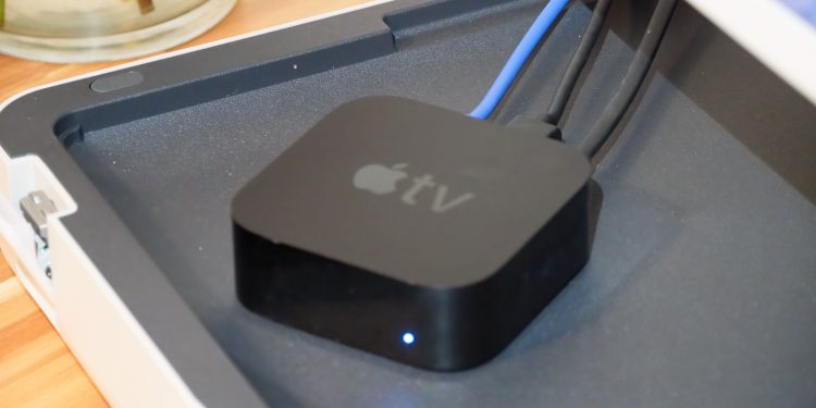 I keep my smart TV off Wi-Fi and still stream everything — this is my setup