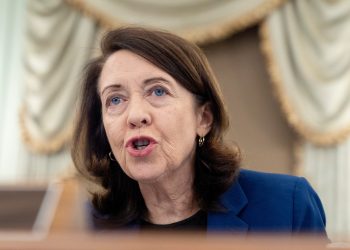 Key Democrats urge House to reject kids’ safety proposal