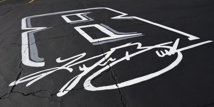 How Sonoma Raceway is honoring Kyle Busch this weekend
