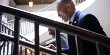 Divisive Israel vote to be discussed on Sunday House Democrats call