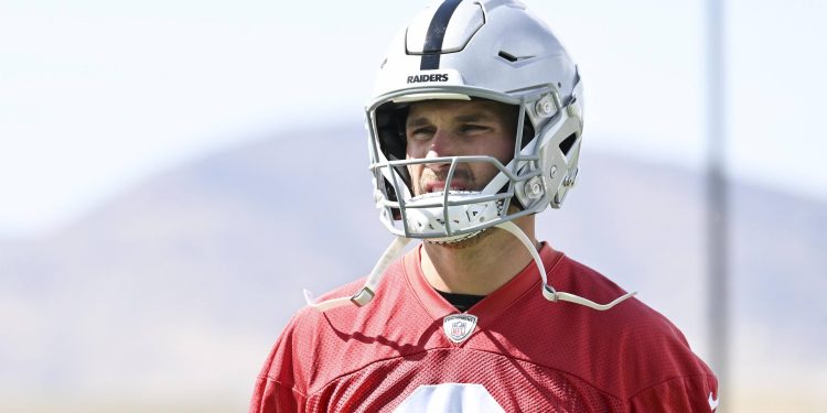 Kirk Cousins may have already pushed Fernando Mendoza to the Raiders bench