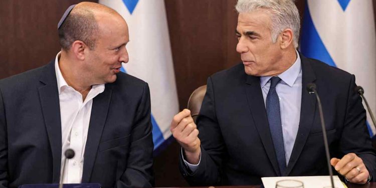 Benjamin Netanyahu’s biggest rivals merge Israeli political parties