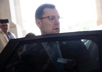 Tom Kean Jr. kept his depression a secret. Colleagues are questioning that decision.