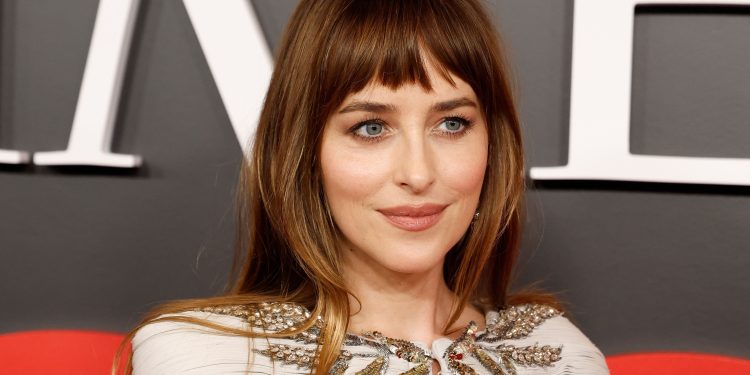 Dakota Johnson’s Honey-Blonde Highlights Prove Summer Hair Is All About Small Updates