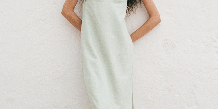 9 Midi Dress Outfits to Try This Summer