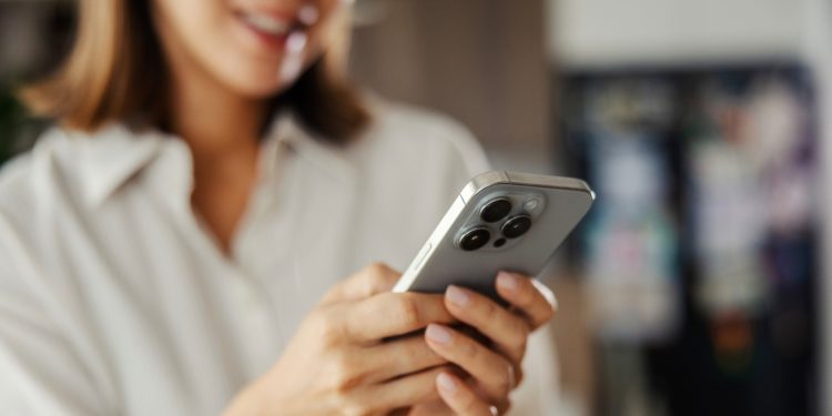 What Is The Lock Icon Next To The Battery Icon On iPhone?