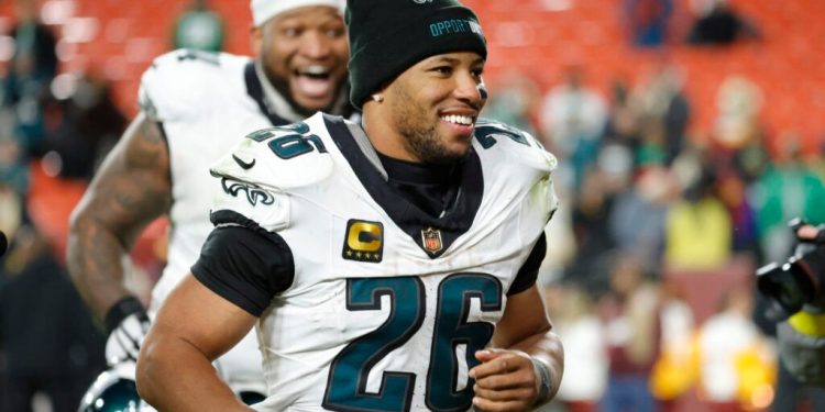 NFL Coordinator Raises 1 Alarming Issue About Saquon Barkley After Eagles RB’s Disappointing 2025 Campaign
