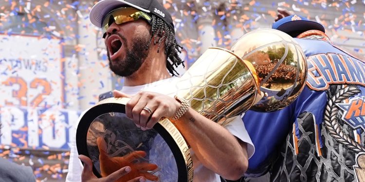 Jalen Brunson played through Knicks’ championship run with wrist injury, is scheduled for surgery