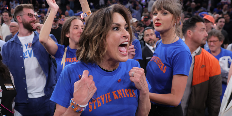 Mariska Hargitay? Peyton Manning? Who should get the chance to pitch LeBron James on their team next?