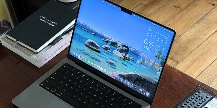5 Things You Should Never Do With Your MacBook Pro