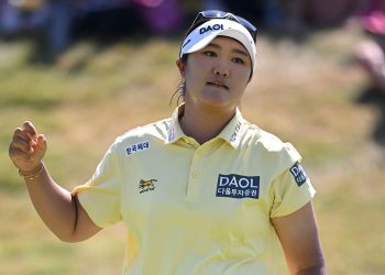 Haeran Ryu wins second straight LPGA major at Evian Championship, edging Brooke Henderson in playoff