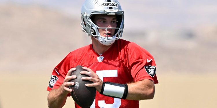 Super Bowl-winning head coach explains why Raiders should start Fernando Mendoza immediately