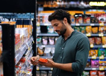 Troubled convenience store chain files for Chapter 11 bankruptcy