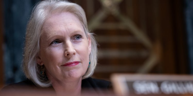 Gillibrand and Boozman roll out new bipartisan paid leave bill