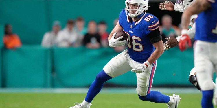 2026 Fantasy Football Tight End Sleepers: Dalton Kincaid, Brenton Strange Lead Best Late-Round TE Targets