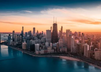 Chicago’s construction market buoyed by infrastructure, entertainment builds