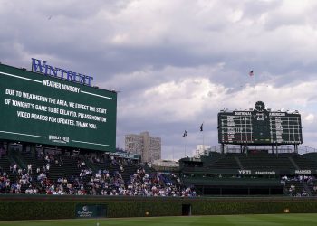 Tigers-Cubs start time: Rain delay updates from Wrigley Field on July 20