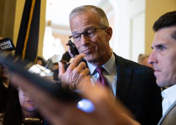 Thune withholds a South Carolina Senate endorsement while complimenting Graham