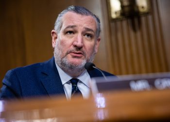 Cruz and Blackburn meet Trump to discuss tech policy