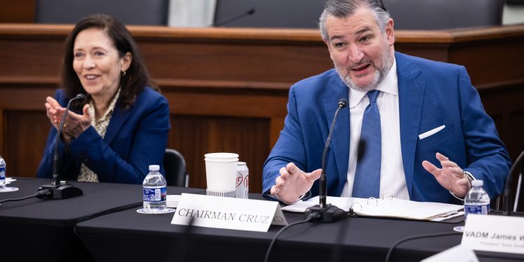 Senate Commerce pushes AI markup plan to August