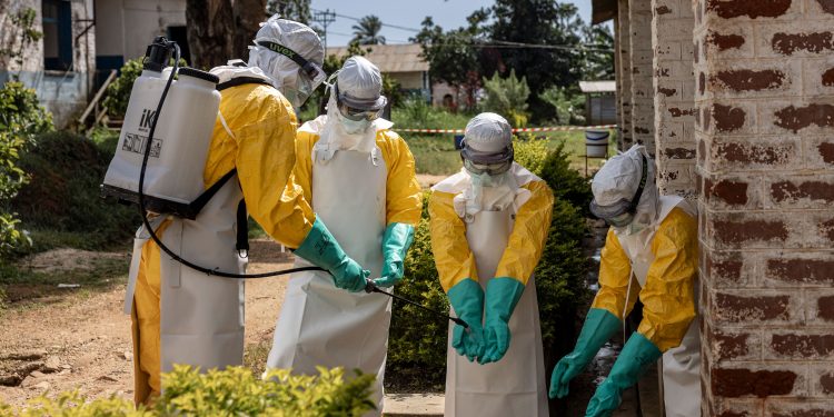 Amid Ebola, Hantavirus Outbreaks, Democrats Decry Trump’s Health Cuts