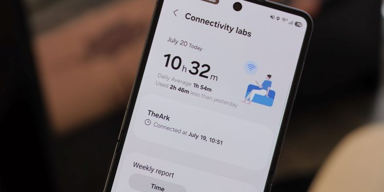 I didn’t expect this hidden Samsung feature to fix my home Wi-Fi
