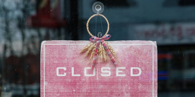 Cannabis company abruptly closes all stores amid lawsuits 
