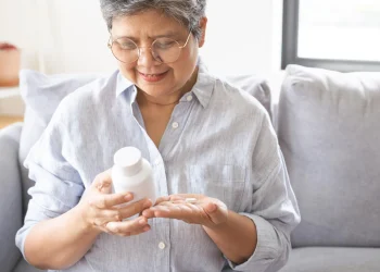 Daily multivitamin may help older adults stay independent