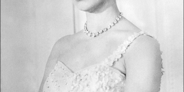 23 Iconic Photographs of Princess Margaret