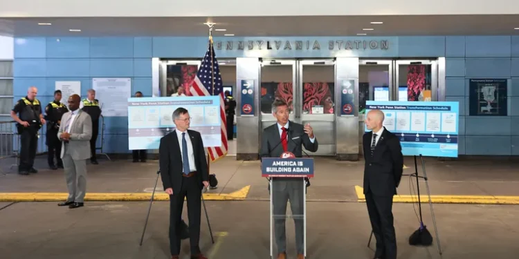 Halmar, Skanska partnership named developer for New York Penn Station renovation