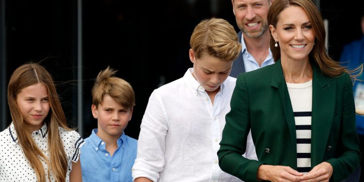 Kate Middleton Styles Her Staples for a Rare All-Family Outing to the Commonwealth Games